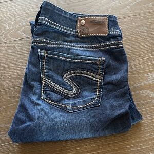 Silver Jeans Co. Suki Capri Blue Denim for Women